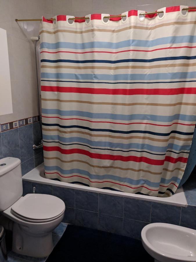 Vivienda Compartida Con Ambiente Familiar Apartment Sesena Bagian luar foto