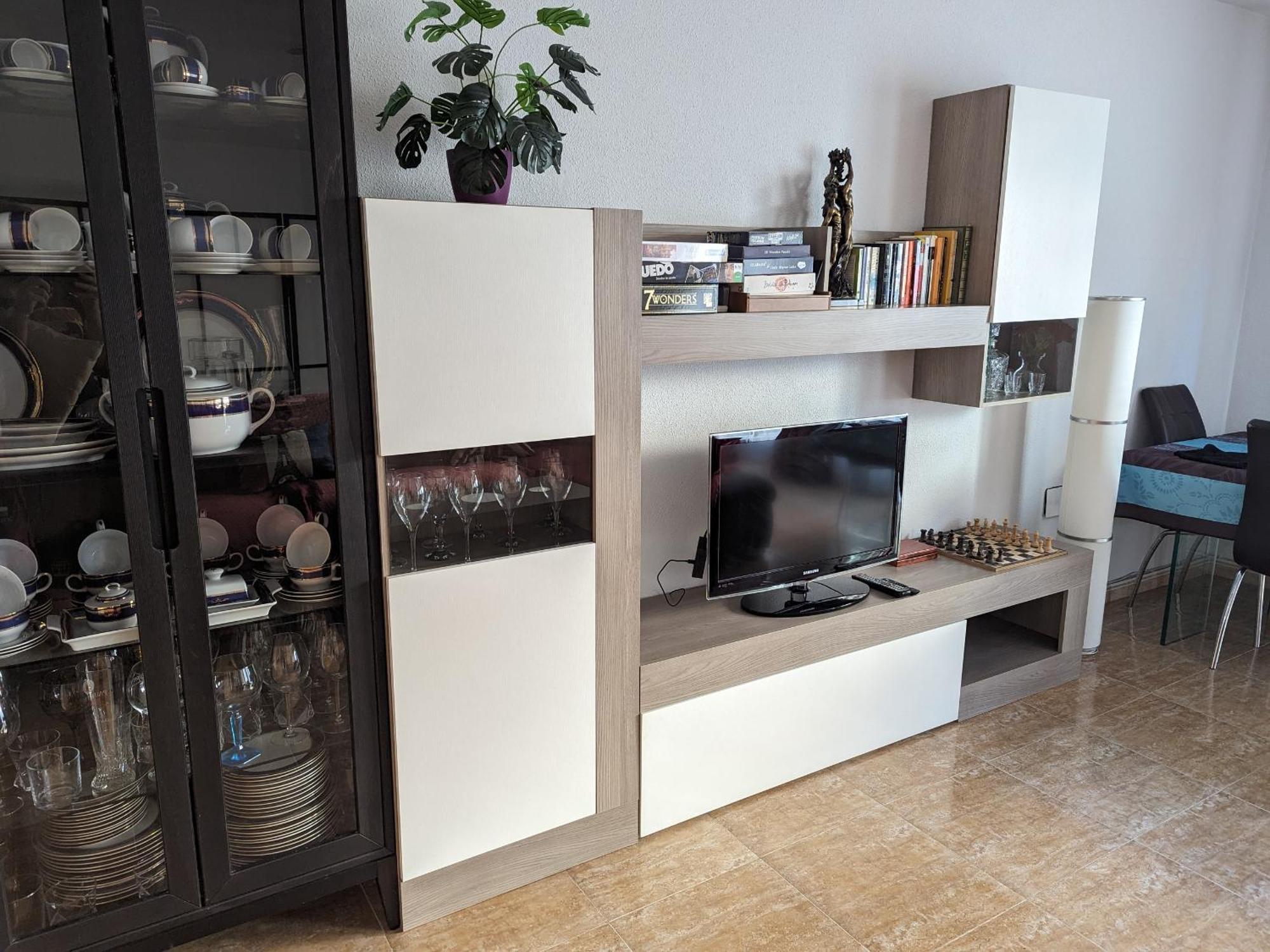 Vivienda Compartida Con Ambiente Familiar Apartment Sesena Bagian luar foto